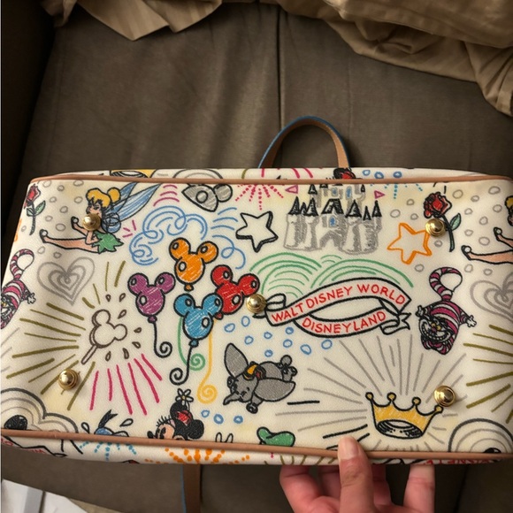 Large Disney Dooney and Bourke purse - Picture 5 of 6
